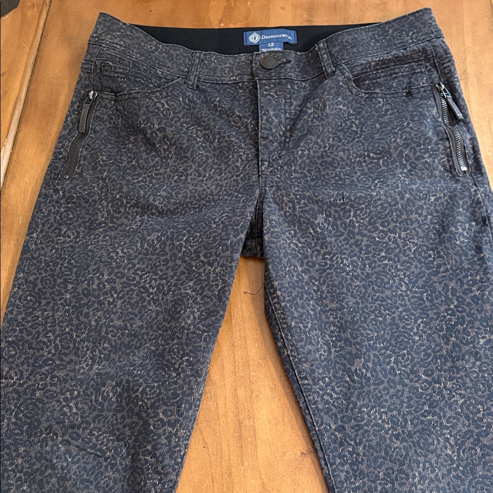 Democracy Absolution Patterned Pants Size 12 - image 2